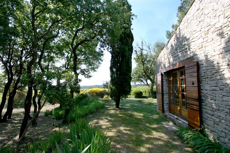 sud de la france, villa avec piscine et vue